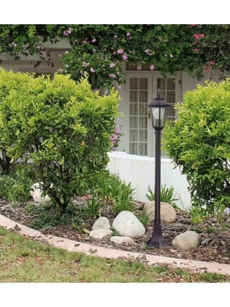 Niska zewnętrzna lampa stojąca K-6009B czarna z serii STANDARD 2