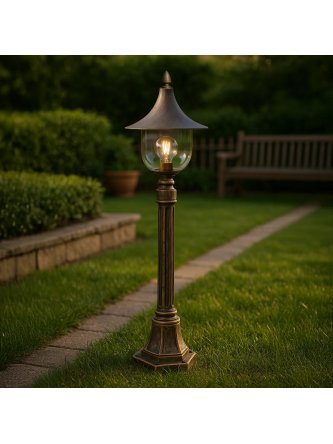 Niska zewnętrzna lampa stojąca K-8129 czarna/złota z serii BOSTON 2
