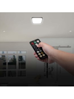Plafon V-TAC 18W LED Kwadrat 30x30cm Natynkowy Pilot Czujnik Ruchu IP44 Czarny VT-8618S 4000K 1830lm