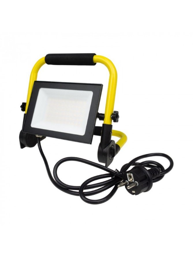 NAŚWIETLACZ LED Z PRZEWODEM 1,5M 50W 4000K 4500lm