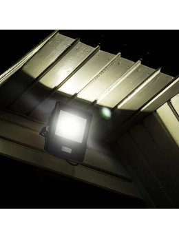Naświetlacz LED V-TAC 10W SAMSUNG CHIP czujnik ruchu czarny Z mufą VT-118S 3000K 735lm 5 lat gwarancji