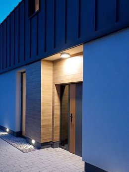 Plafon zewnętrzny na taras kwadratowy BENI lampa nad drzwi wejściowe
