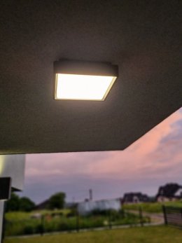 Plafon zewnętrzny na taras kwadratowy BENI lampa nad drzwi wejściowe