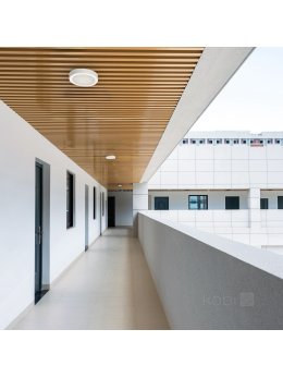 Plafon z czujnikiem ruchu LED NAIROS G2 12W 3CCT LX IP65 biały Kobi Premium 